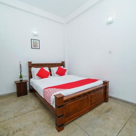 Oyo 555 Villa Dasuni Kandy Ngoại thất bức ảnh